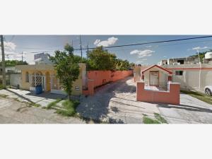 Casa en San Luis Chuburna, Mérida, Yucatán