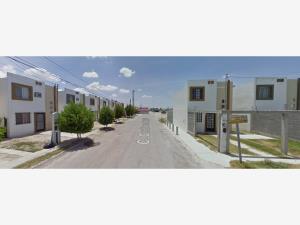 Casa en venta en Balcones de Alcala, Reynosa — foto 2 de 6