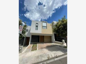 Casa en renta en Zibatá, El Marqués — foto 2 de 16