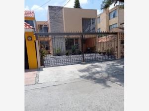 Casa en venta en Valle Dorado, Tlalnepantla de Baz — foto 3 de 5