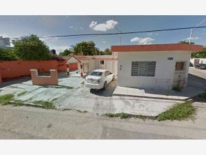 Casa en venta en San Luis Chuburna, Mérida — foto 3 de 14