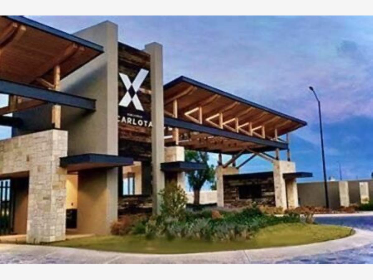 Casa en venta en Carlota Hacienda Vanegas, Corregidora — foto 1 de 20