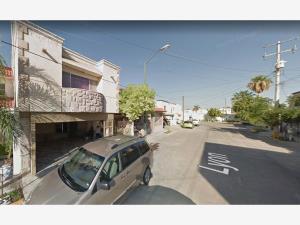 Casa en venta en Casa Blanca, Torreón — foto 2 de 10