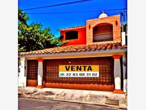 Casa en venta en El Manantial, Boca del Río, Veracruz de Ignacio de la Llave