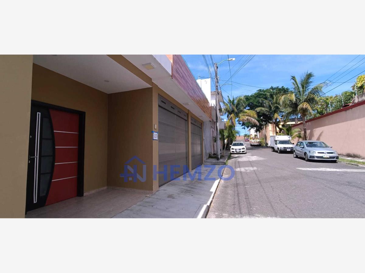 Casa en venta en Graciano Sánchez Romo, Boca del Río — foto 1 de 7