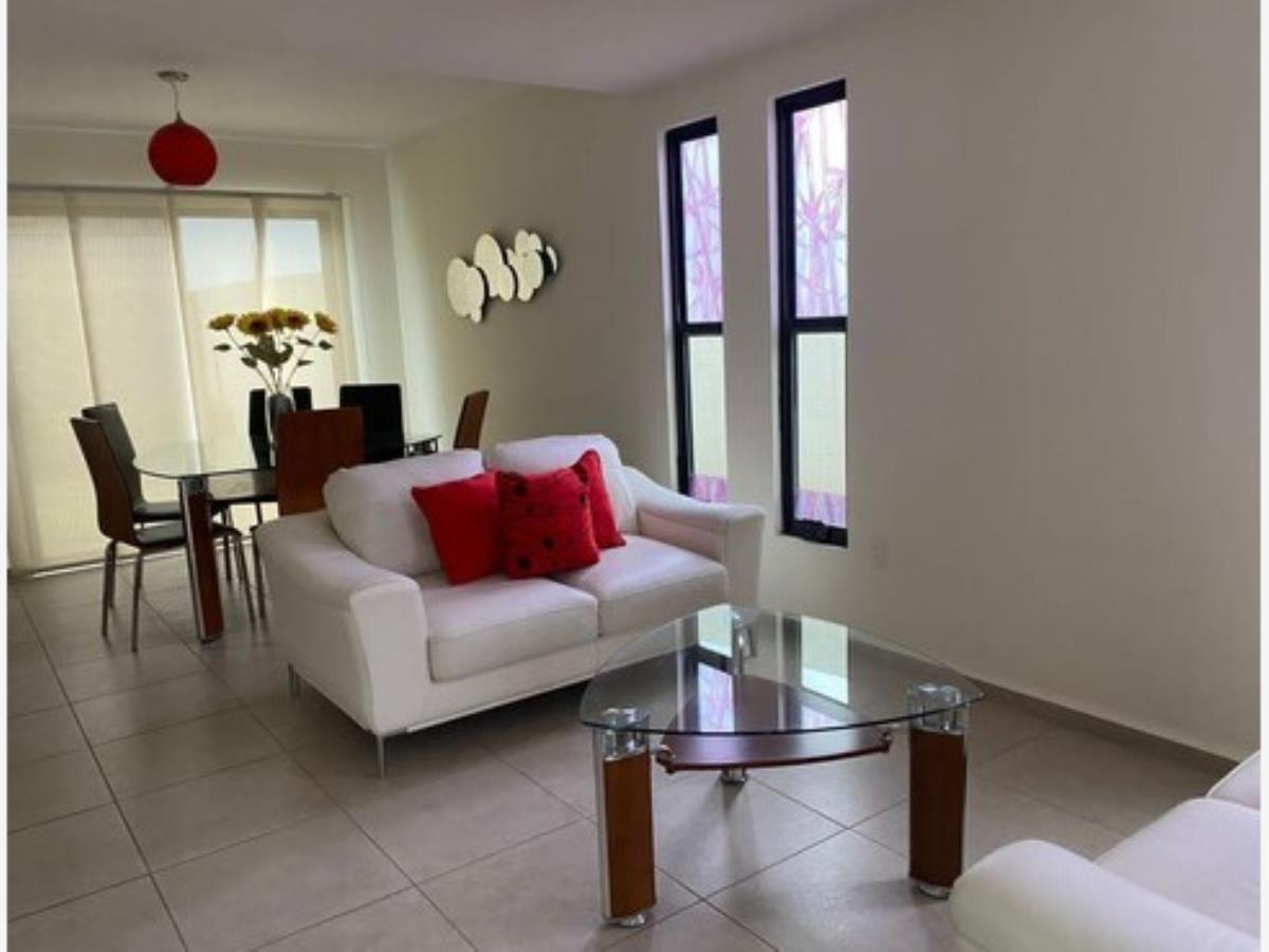 Casa en venta en Granjas Coapa, Tlalpan — foto 1 de 18