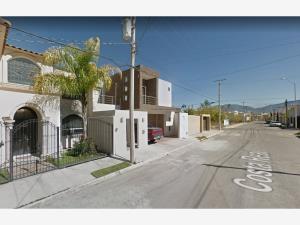 Casa en venta en Valle Real, Saltillo — foto 3 de 10