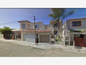Casa en venta en Moderna, Ensenada — foto 2 de 12