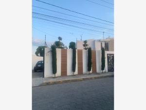Casa en venta en San Miguel Totocuitlapilco, Metepec — foto 2 de 2