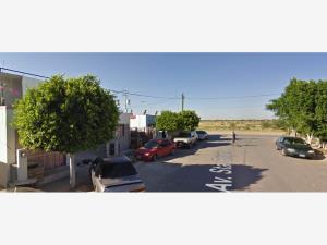 Casa en venta en Villas de San Miguel, Nuevo Laredo — foto 3 de 5