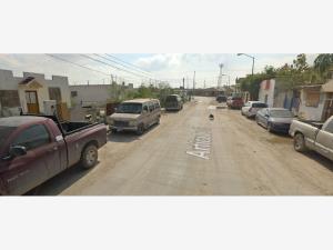 Casa en venta en Toboganes, Nuevo Laredo — foto 2 de 5
