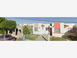 Casa en venta en Villas de San Miguel, Nuevo Laredo — foto 3 de 5