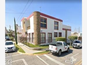 Casa en venta en Jardines del Country, Guadalajara — foto 2 de 8
