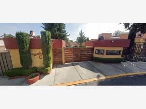 Casa en venta en San Nicolás Totolapan, La Magdalena Contreras — foto 3 de 7