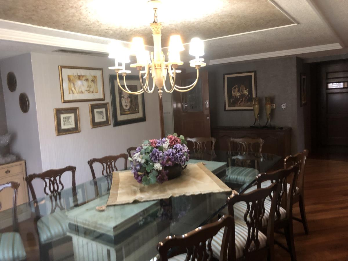 Vista 3 de Casa en venta en Torreón Jardín con 4 recámaras y amplio estacionamiento