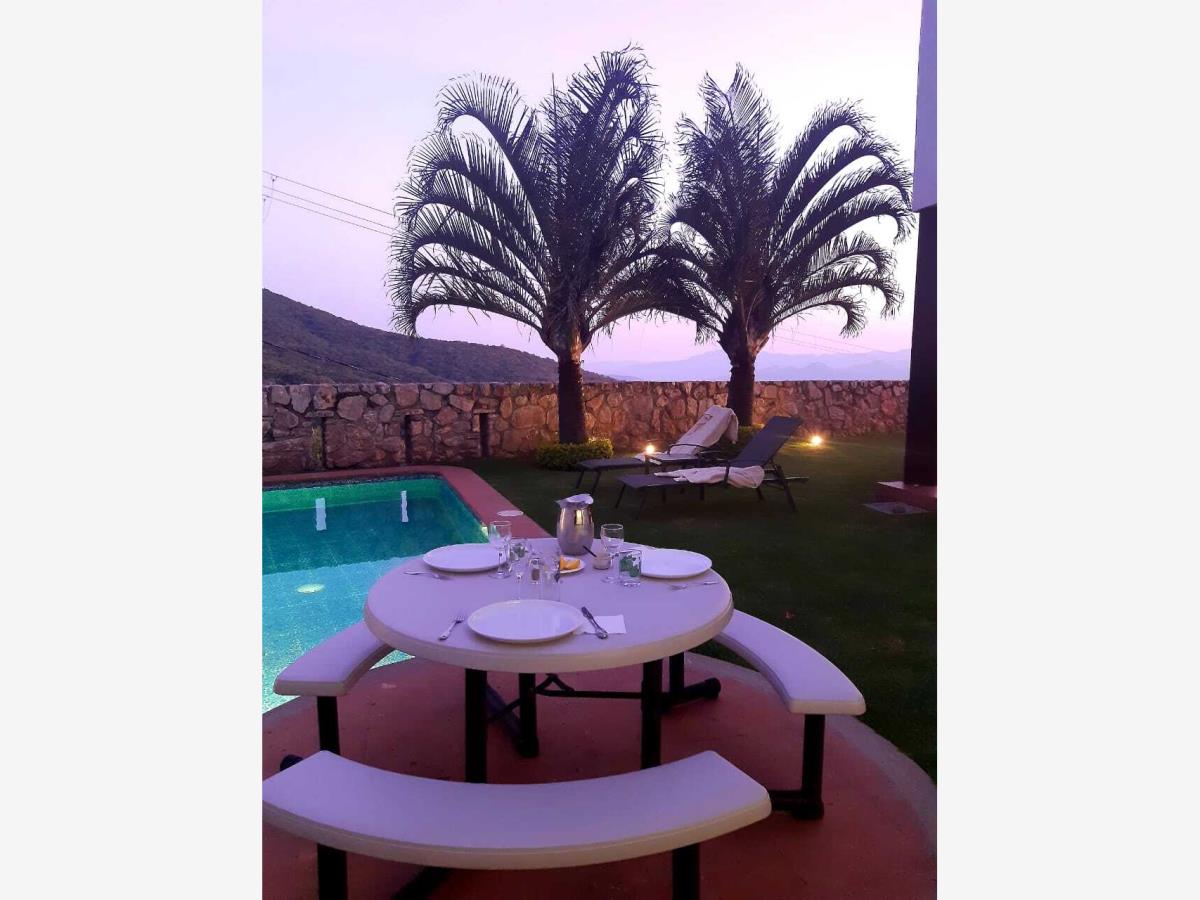 Casa en venta en Rancho San Diego, Ixtapan de la Sal — foto 1 de 5