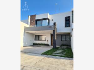Casa en Lomas de la Rioja, Alvarado, Veracruz de Ignacio de la Llave