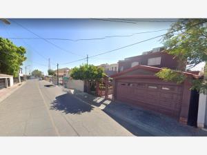 Casa en venta en Ampliación Jardines del Lago, Mexicali — foto 3 de 10