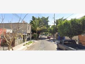 Casa en venta en Hacienda Santa Fe, Tlajomulco de Zúñiga — foto 3 de 5