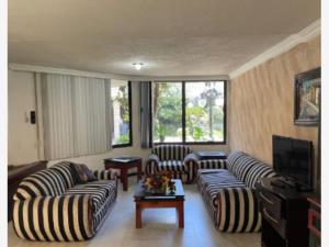 Casa en venta en Lomas de Tecamachalco, Naucalpan de Juárez, México Casa en venta en Lomas de Tecamachalco, Naucalpan de Juárez, México