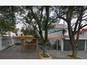 Casa en venta en Lomas de Tecamachalco, Naucalpan de Juárez — foto 2 de 14