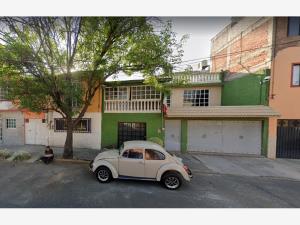 Casa en venta en Sector Popular, Iztapalapa — foto 2 de 10