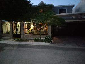 Casa en venta en Quintas San Isidro, Torreón — foto 2 de 31