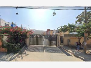 Casa en Hacienda Las Delicias, Tijuana, Baja California