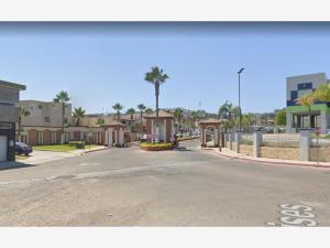 Casa en venta en Valle de las Palmas, Tijuana — foto 3 de 10