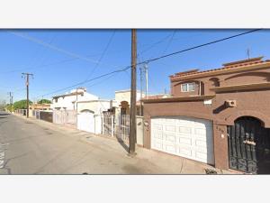 Casa en venta en Santa Mónica, Mexicali — foto 3 de 13