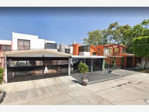 Casa en venta en Valle Dorado, Tlalnepantla de Baz — foto 2 de 10