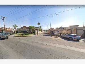 Casa en Villa Residencial Venecia, Mexicali, Baja California