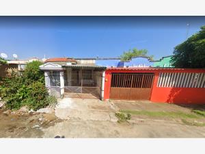 Casa en Ciudad Olmeca, Coatzacoalcos, Veracruz de Ignacio de la Llave
