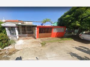 Casa en venta en Ciudad Olmeca, Coatzacoalcos — foto 3 de 7