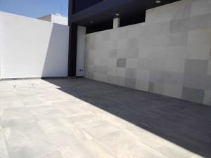 Casa en venta en Lombardía, Irapuato — foto 2 de 25