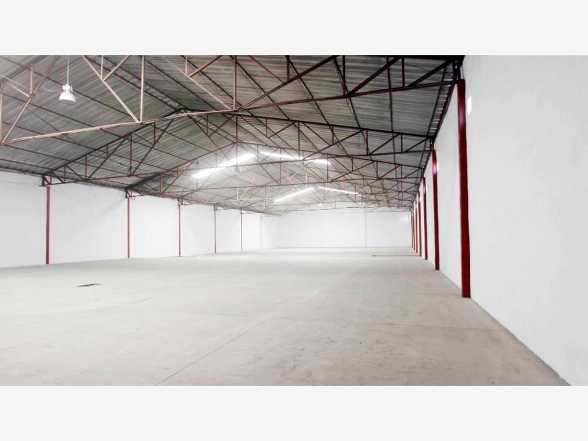 Bodega en renta en San Bernardino Tlaxcalancingo, San Andrés Cholula — foto 1 de 17