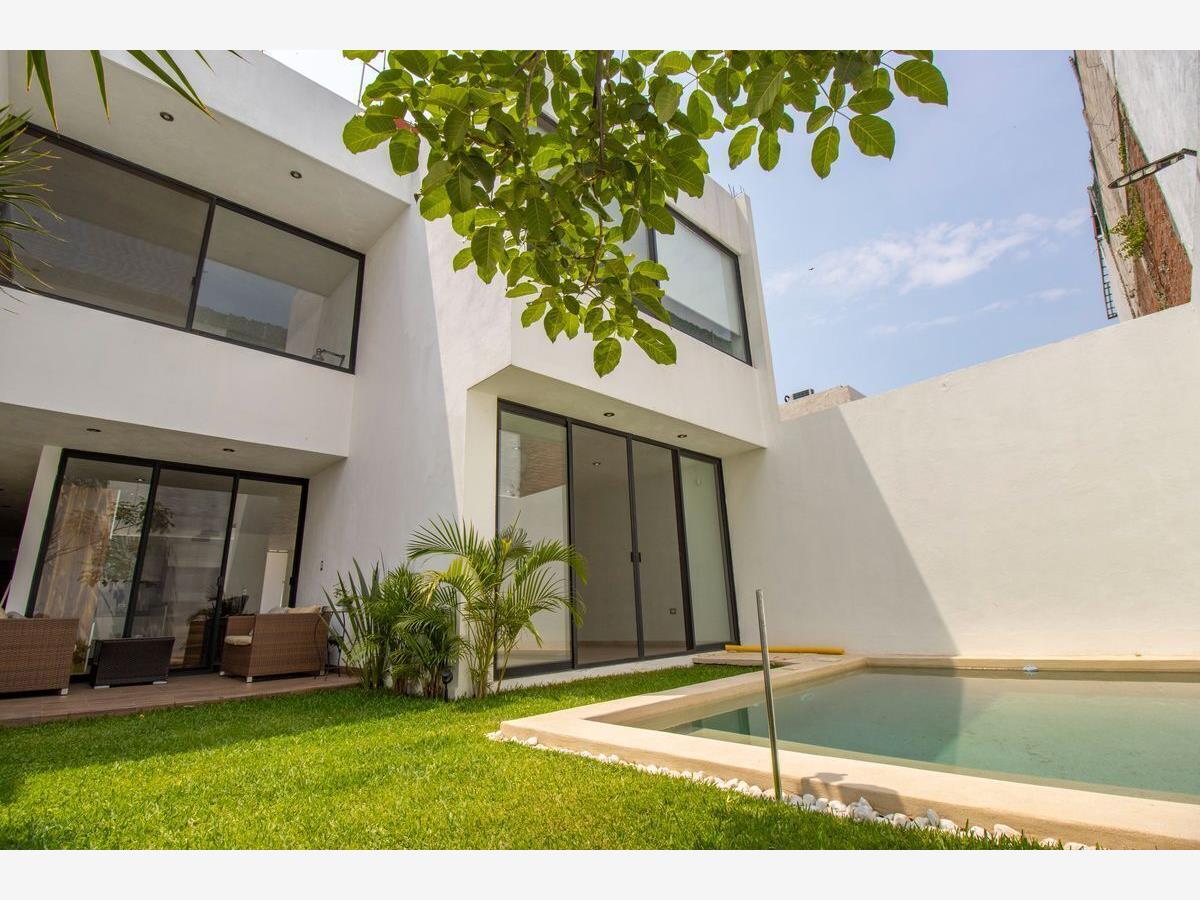 Casa en venta en Lomas de Ahuatlán, Cuernavaca — foto 1 de 22