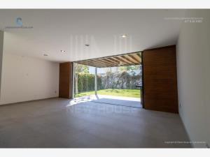 Casa en venta en El Molino Residencial y Golf, León — foto 2 de 24