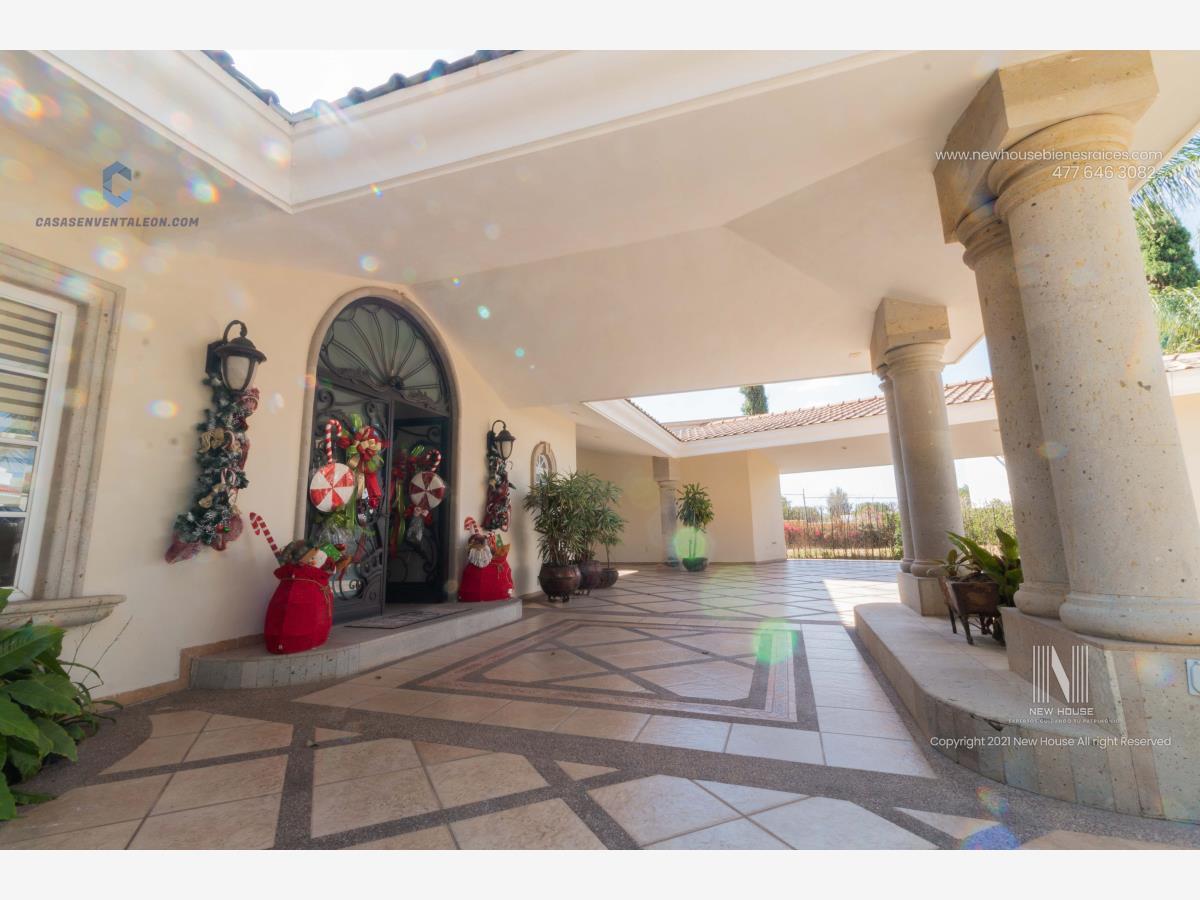 Casa en venta en La Hacienda de León Residencial y Golf, León — foto 1 de 19