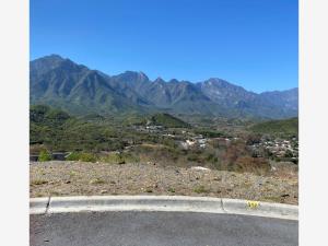 Terreno en venta en Huajuquito o los Cavazos, Santiago — foto 2 de 3