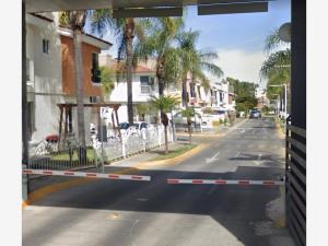 Casa en Residencial Plaza Guadalupe, Zapopan, Jalisco