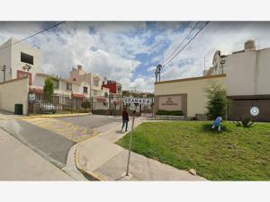 Casa en venta en URBI Villa del rey, Huehuetoca — foto 2 de 10