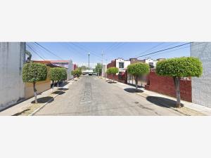 Casa en El Colli Urbano 1a. Sección, Zapopan, Jalisco