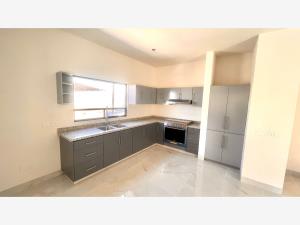 Casa en venta en Villas del Renacimiento, Torreón — foto 2 de 17