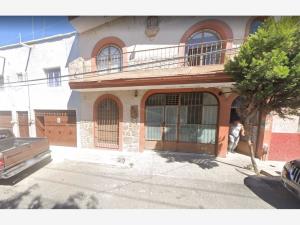 Casa en Alcalde Barranquitas, Guadalajara, Jalisco