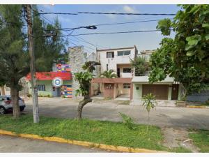 Casa en venta en Coatzacoalcos Centro, Coatzacoalcos — foto 2 de 5