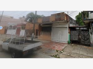 Casa en venta en Coatzacoalcos Centro, Coatzacoalcos — foto 3 de 5