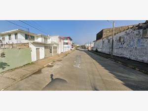Casa en venta en Guadalupe Victoria, Coatzacoalcos — foto 2 de 5