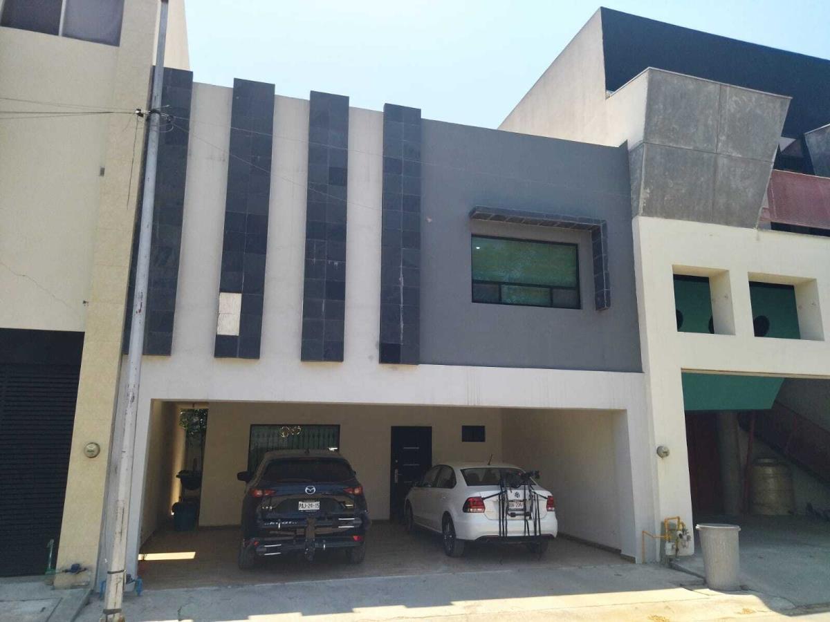 Casa en venta en Privada Residencia Hacienda Anáhuac, San Nicolás de los Garza — foto 1 de 25