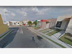 Casa en venta en Paseo de la Cañada, Tonalá — foto 2 de 4